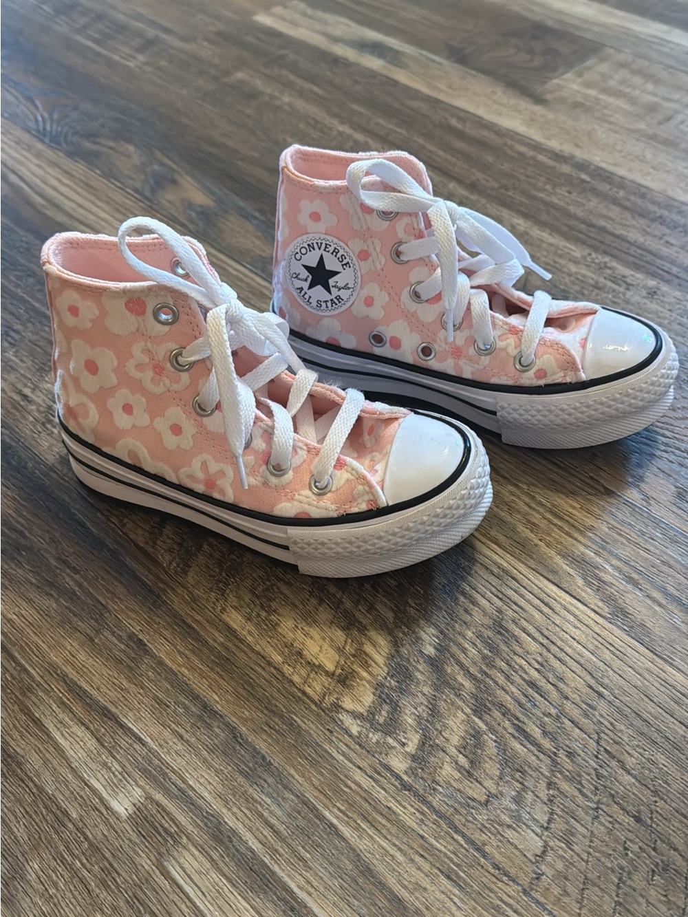 Converse Kids Chuck Taylor All Star Lift Platform Pink Floral size 11